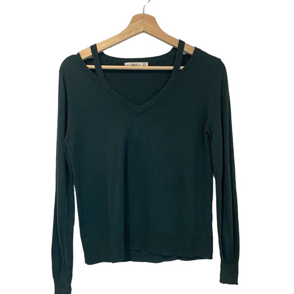 Emerald Green Zara Knit V-neck Sweater with Shoulder Cut Outs Size Small - Picture 4 of 8